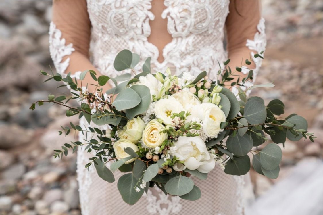 Lush Fresh Flower Bridal Bouquet